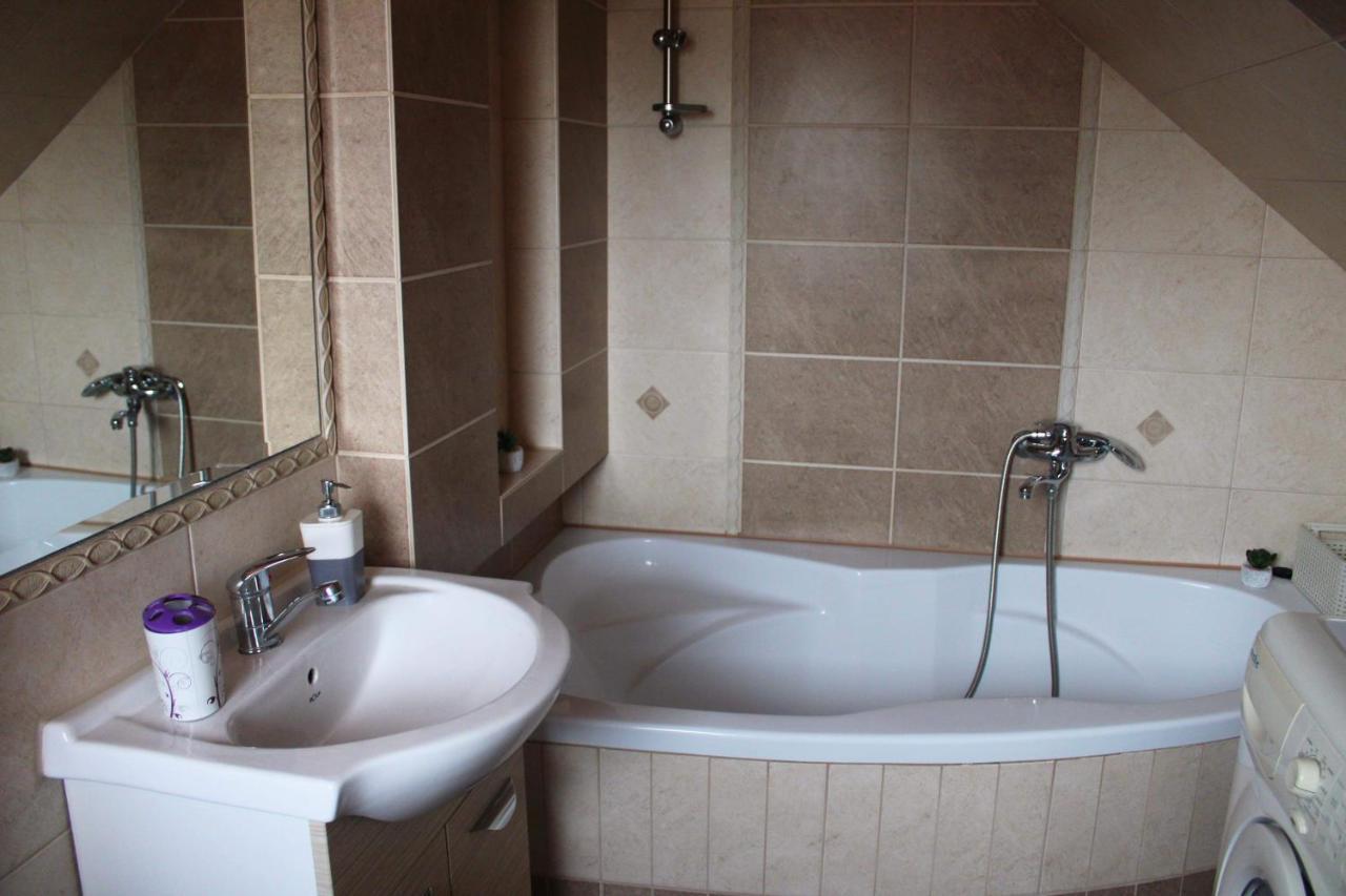 Napsugar Vendeghaz Appartement Sovata Buitenkant foto
