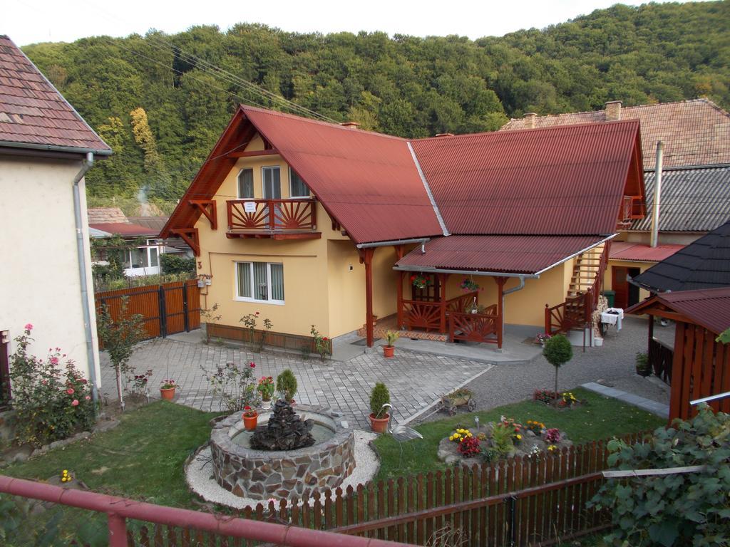 Napsugar Vendeghaz Appartement Sovata Kamer foto